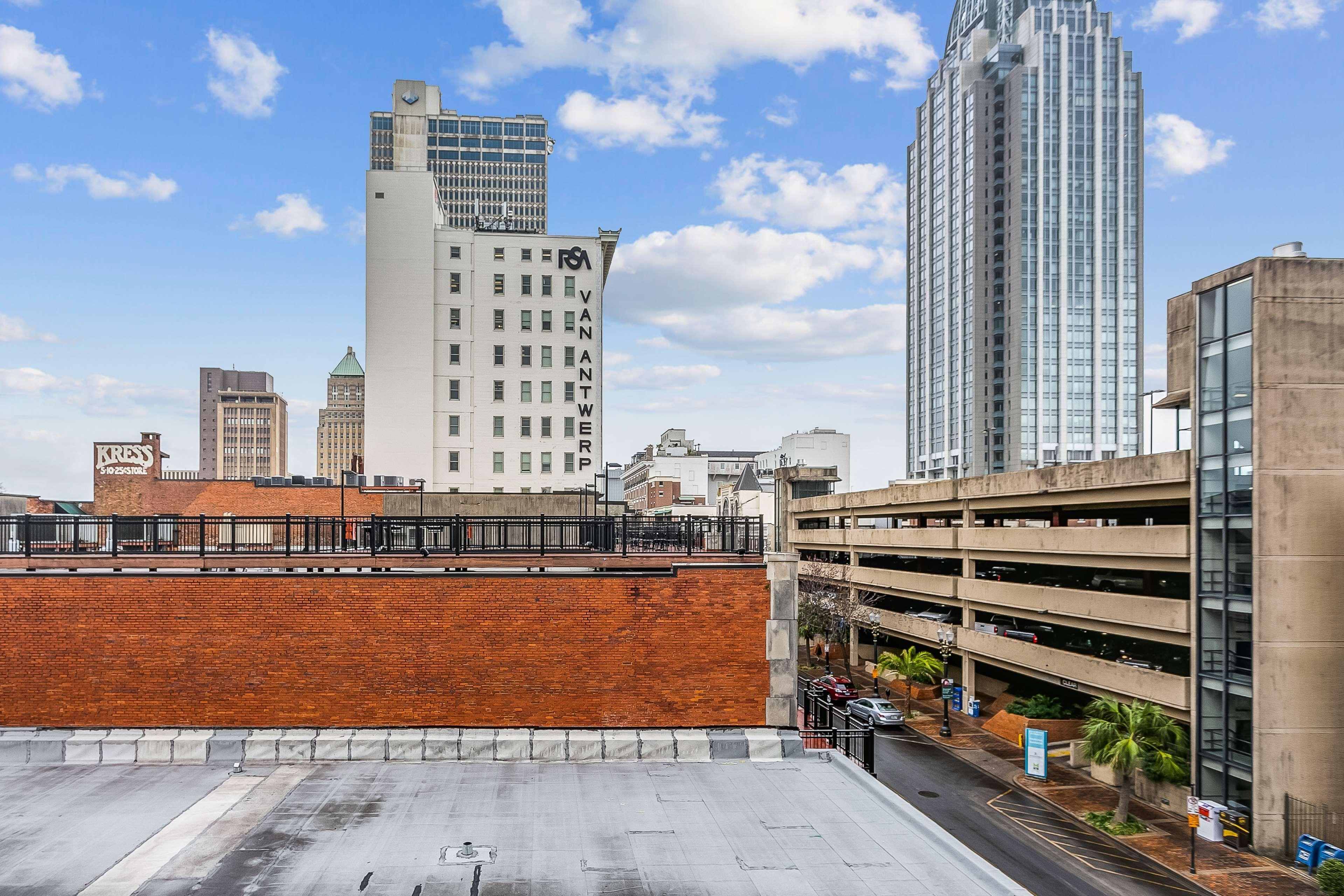 Hampton Inn & Suites Mobile - Downtown Historic District Exterior photo