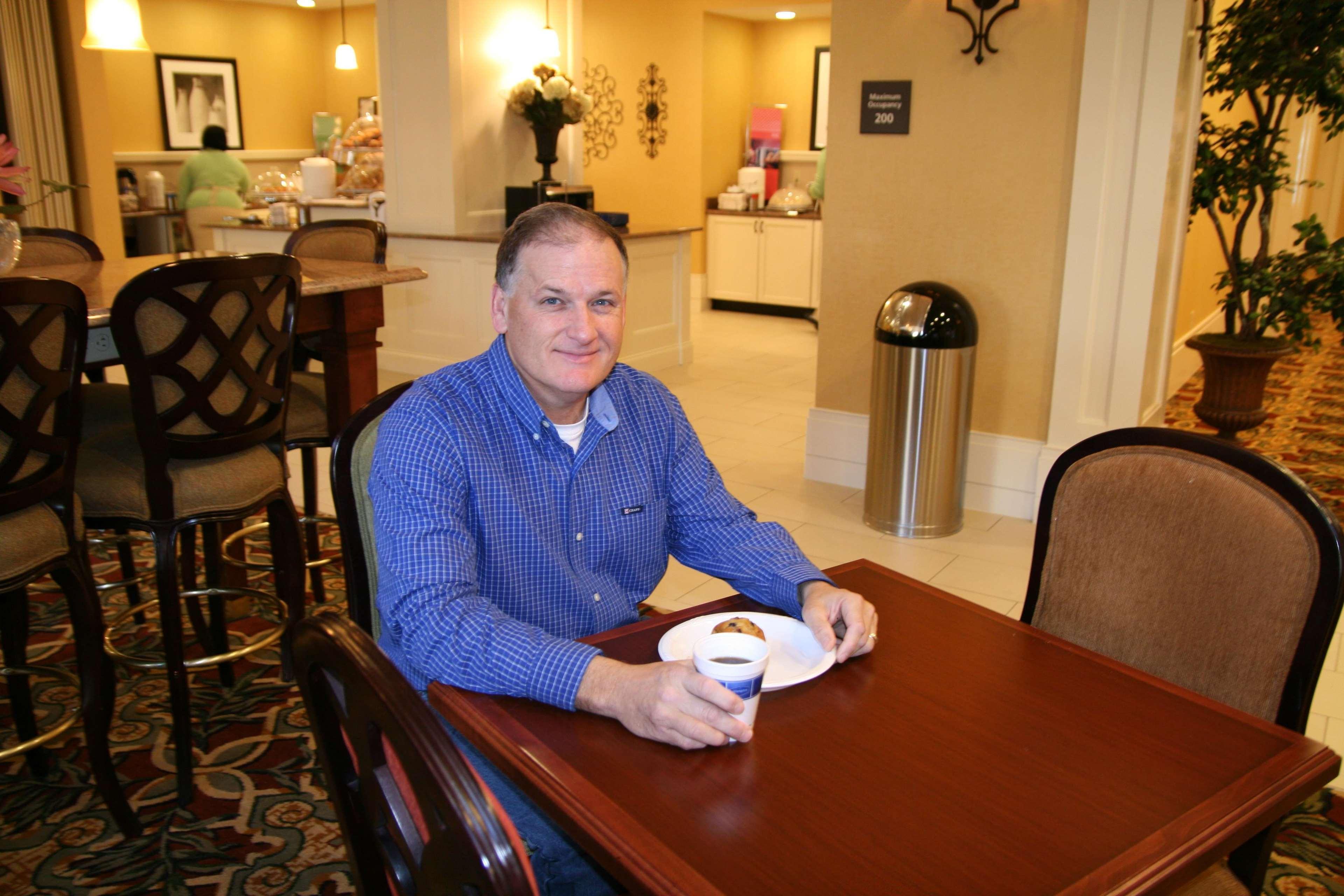 Hampton Inn & Suites Mobile - Downtown Historic District Restaurant photo